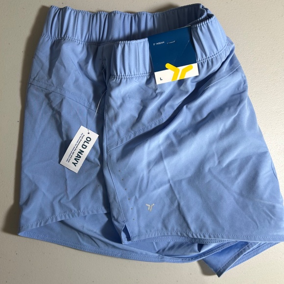 Old Navy Shorts - Picture 7 of 7